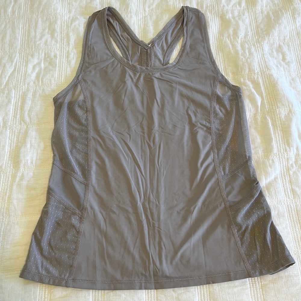 Lululemon top